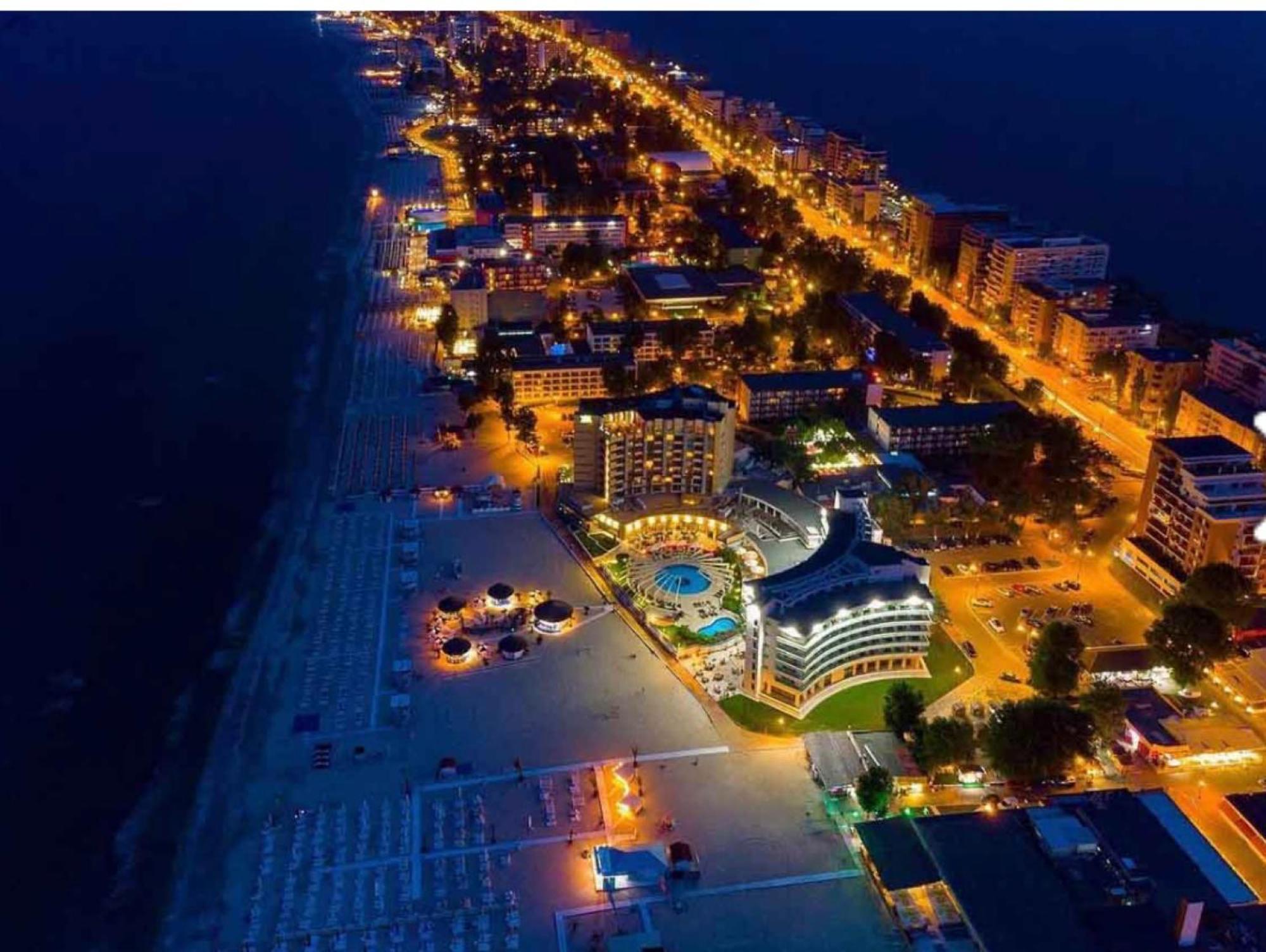 Blue Bike Seaview Apartment Mamaia Exteriér fotografie